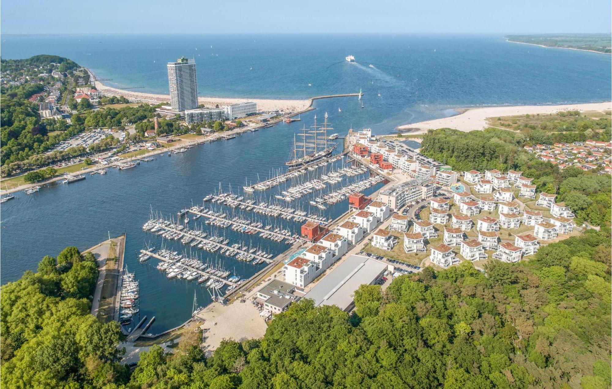 Awesome Apartment In Luebeck Travemuende With Wifi Bagian luar foto
